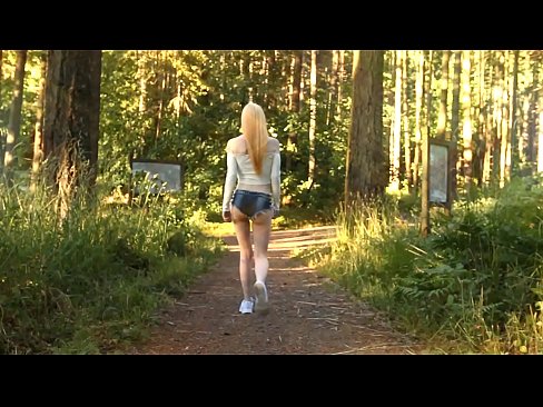 ❤️ Лепа жена се креће полако, а не голи видео ❤❌ Анални видео на sr.hentai-id-tv.ru ❌